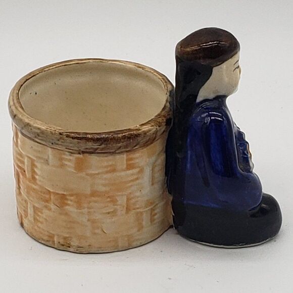 Occupied Japan Vintage Hand Painted Porcelain Sitting Japanese Man w/Fan Planter - Picture 7 of 11